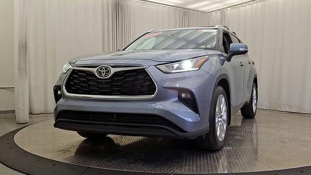 used 2024 Toyota Highlander car, priced at $49,991