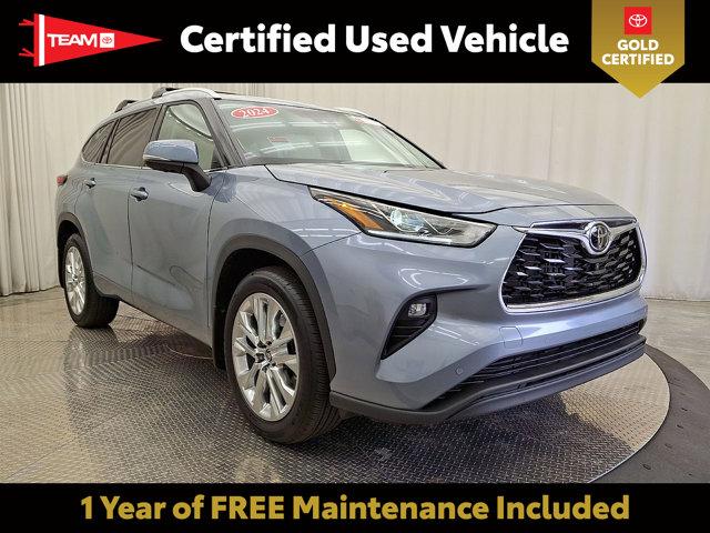 used 2024 Toyota Highlander car, priced at $49,991