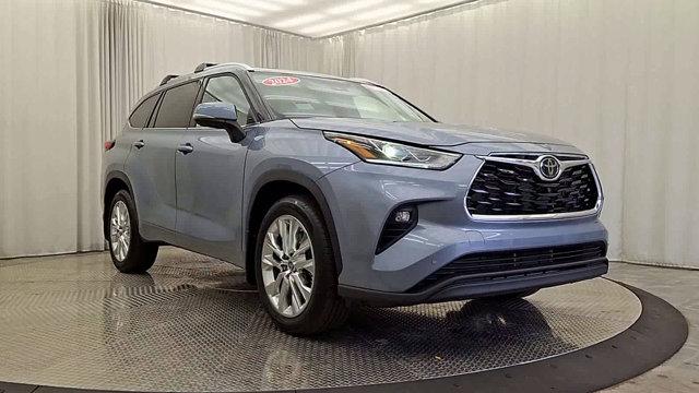 used 2024 Toyota Highlander car, priced at $49,991