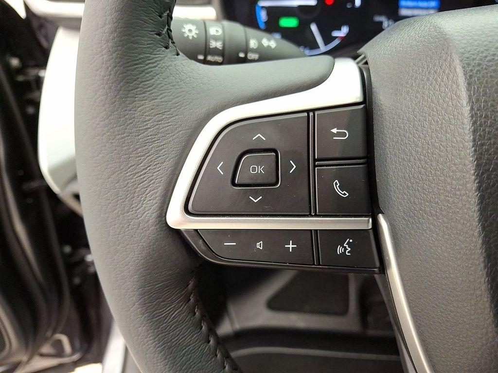 used 2025 Toyota Sienna car, priced at $89,995