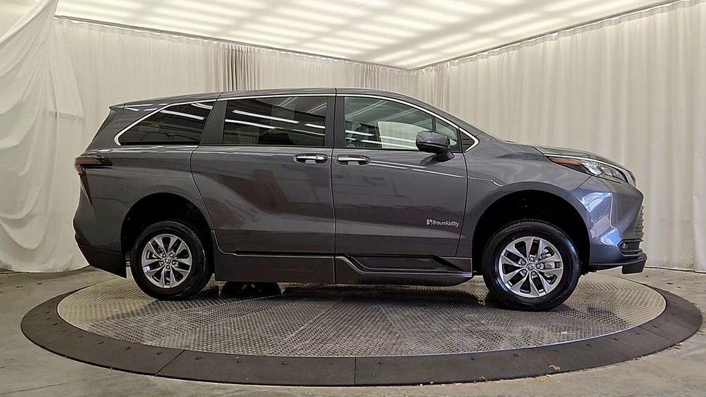 used 2025 Toyota Sienna car, priced at $89,995