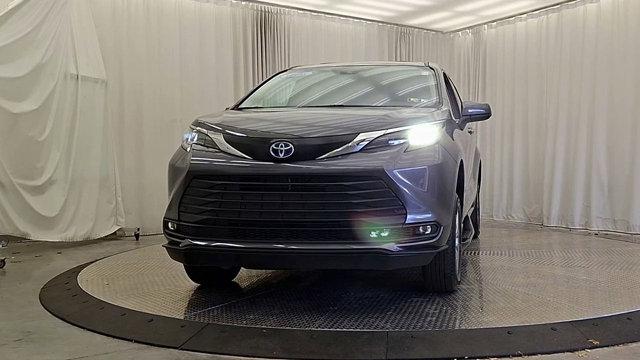 used 2025 Toyota Sienna car, priced at $89,995