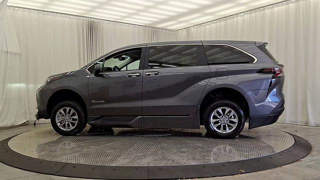 used 2025 Toyota Sienna car, priced at $89,995