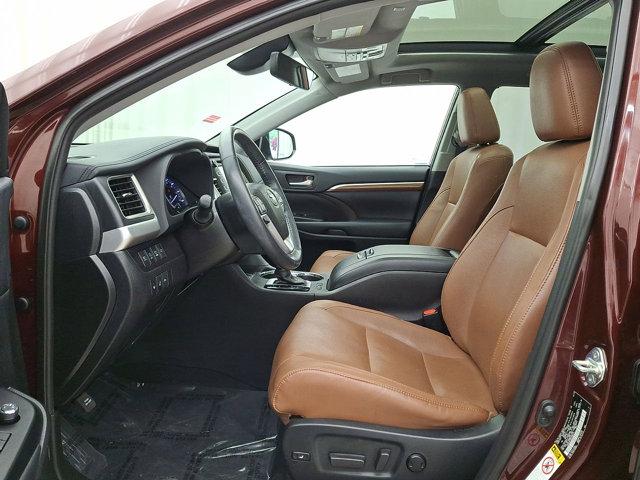 used 2019 Toyota Highlander car, priced at $30,493