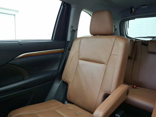 used 2019 Toyota Highlander car, priced at $30,493