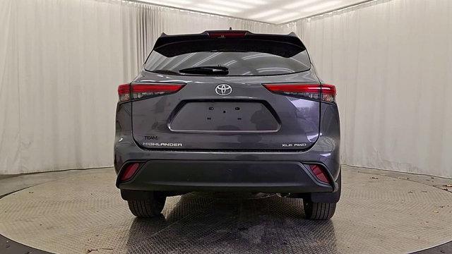 used 2022 Toyota Highlander car, priced at $37,494