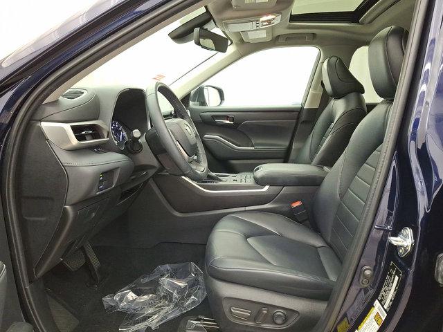 used 2022 Toyota Highlander car, priced at $37,991