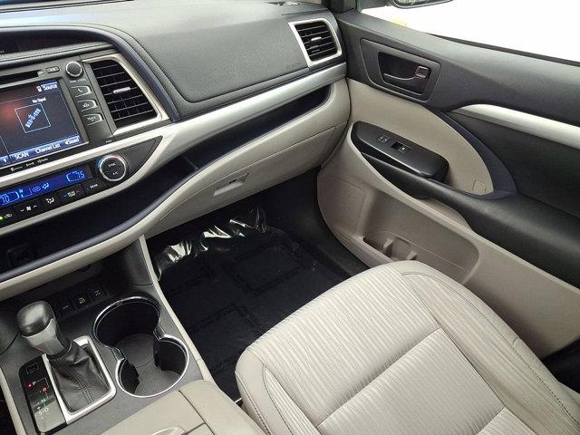 used 2016 Toyota Highlander car, priced at $19,991