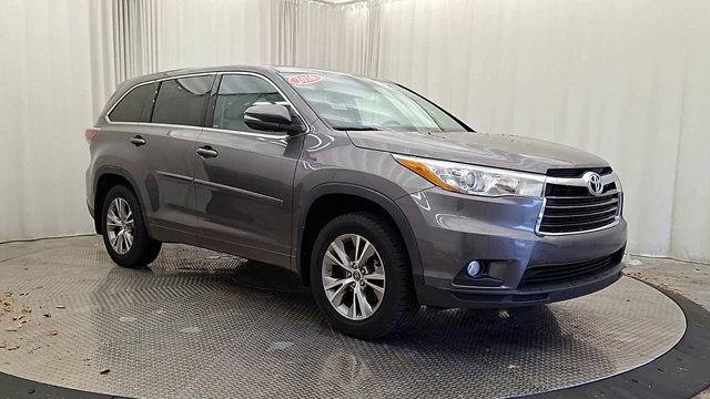 used 2016 Toyota Highlander car, priced at $19,991