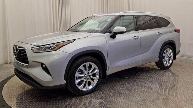 used 2021 Toyota Highlander car, priced at $31,492