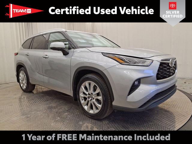 used 2021 Toyota Highlander car, priced at $31,492