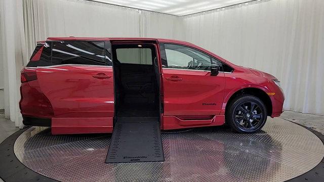 used 2024 Honda Odyssey car