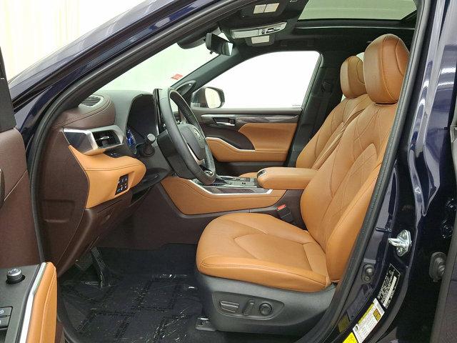 used 2022 Toyota Highlander car, priced at $43,993