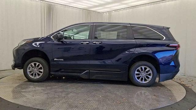 used 2022 Toyota Sienna car, priced at $86,995