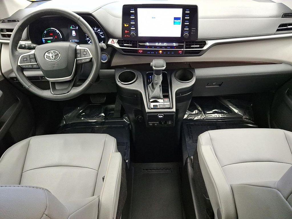 used 2022 Toyota Sienna car, priced at $86,995