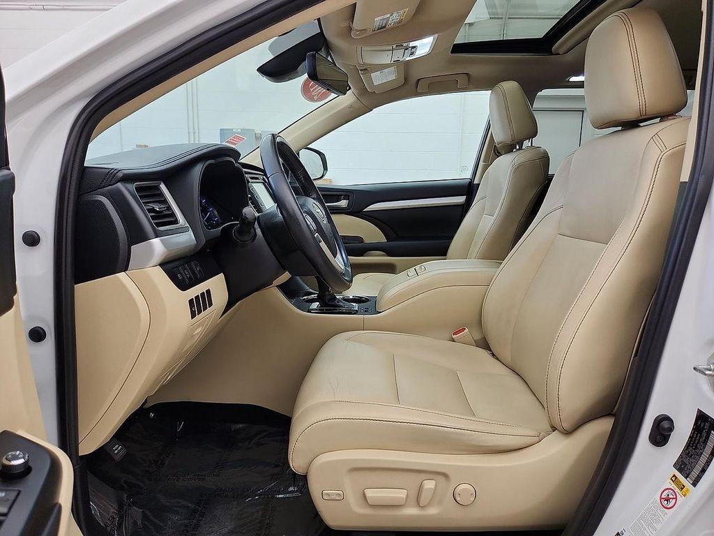 used 2019 Toyota Highlander car, priced at $23,993