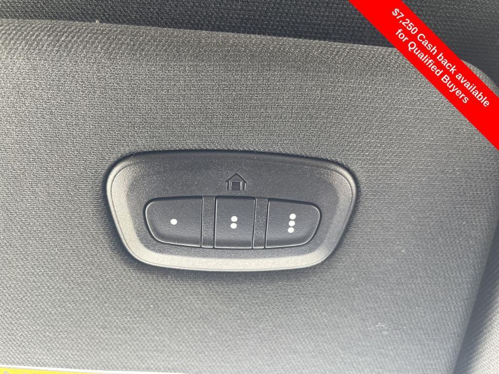 new 2025 Ram 1500 car, priced at $73,042