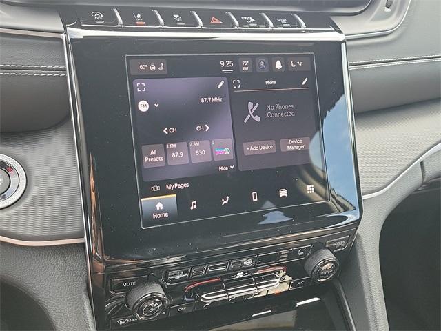 new 2023 Jeep Grand Cherokee L car