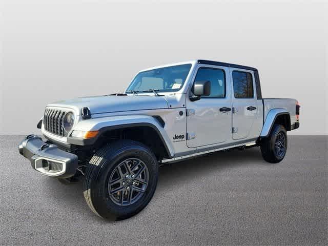 new 2024 Jeep Gladiator car, priced at $47,019