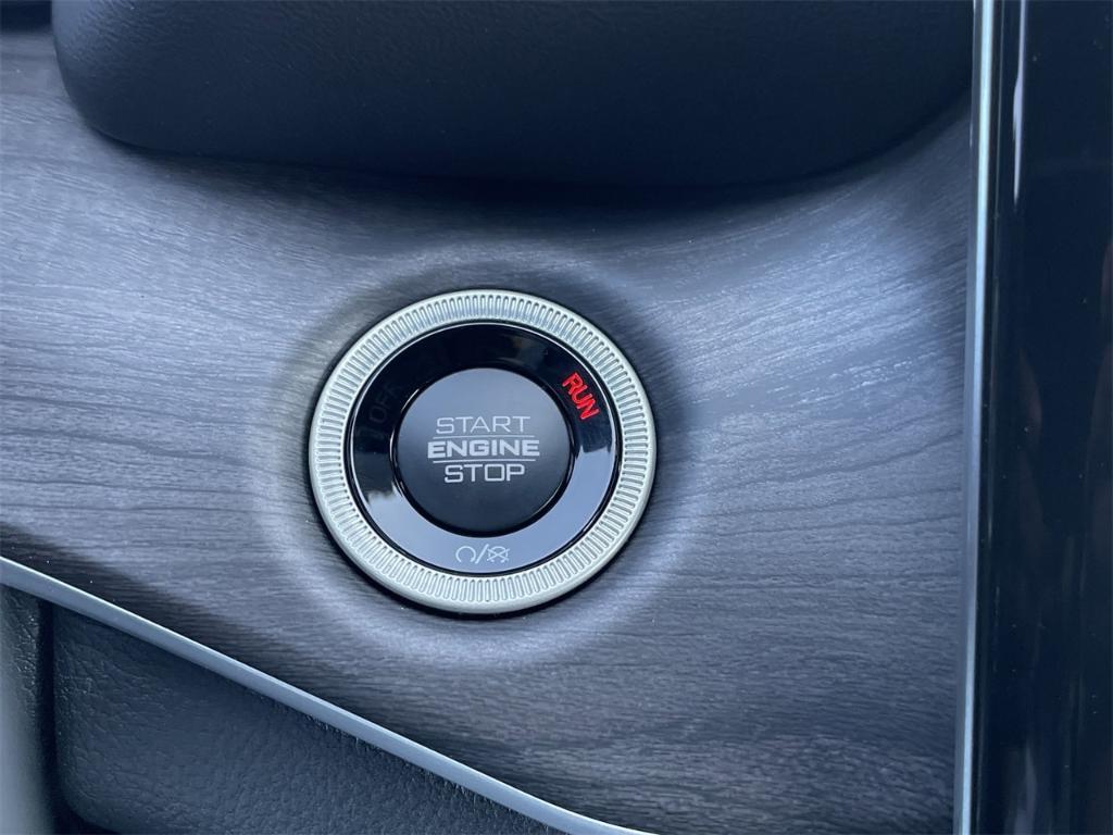 new 2025 Jeep Grand Cherokee L car, priced at $57,760