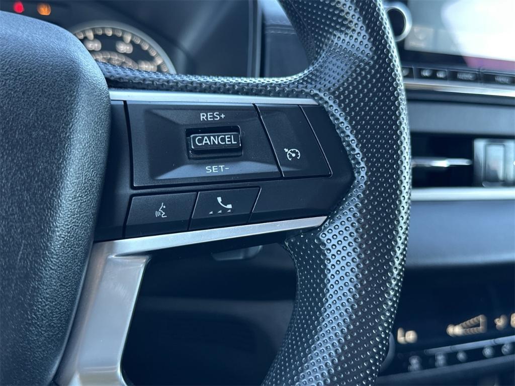 used 2024 Mitsubishi Outlander car, priced at $23,849