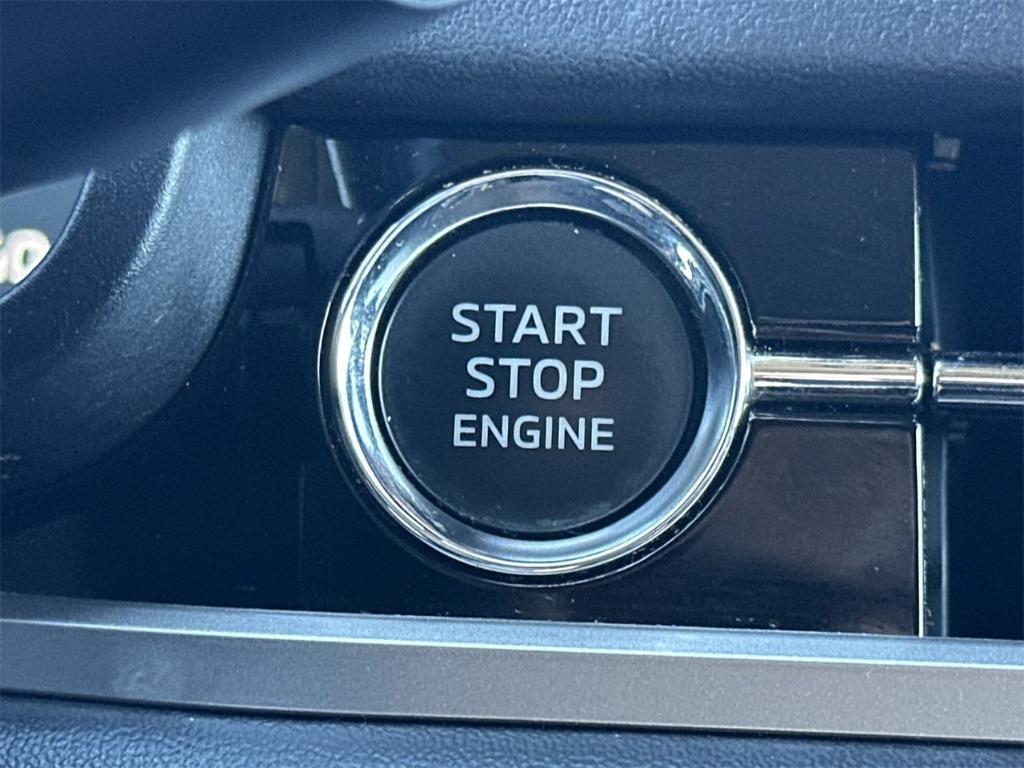 used 2024 Mitsubishi Outlander car, priced at $23,849