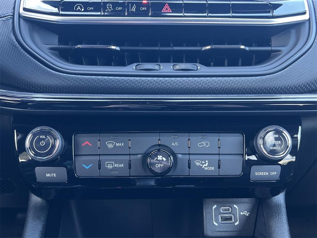 new 2026 Jeep Compass car, priced at $33,185