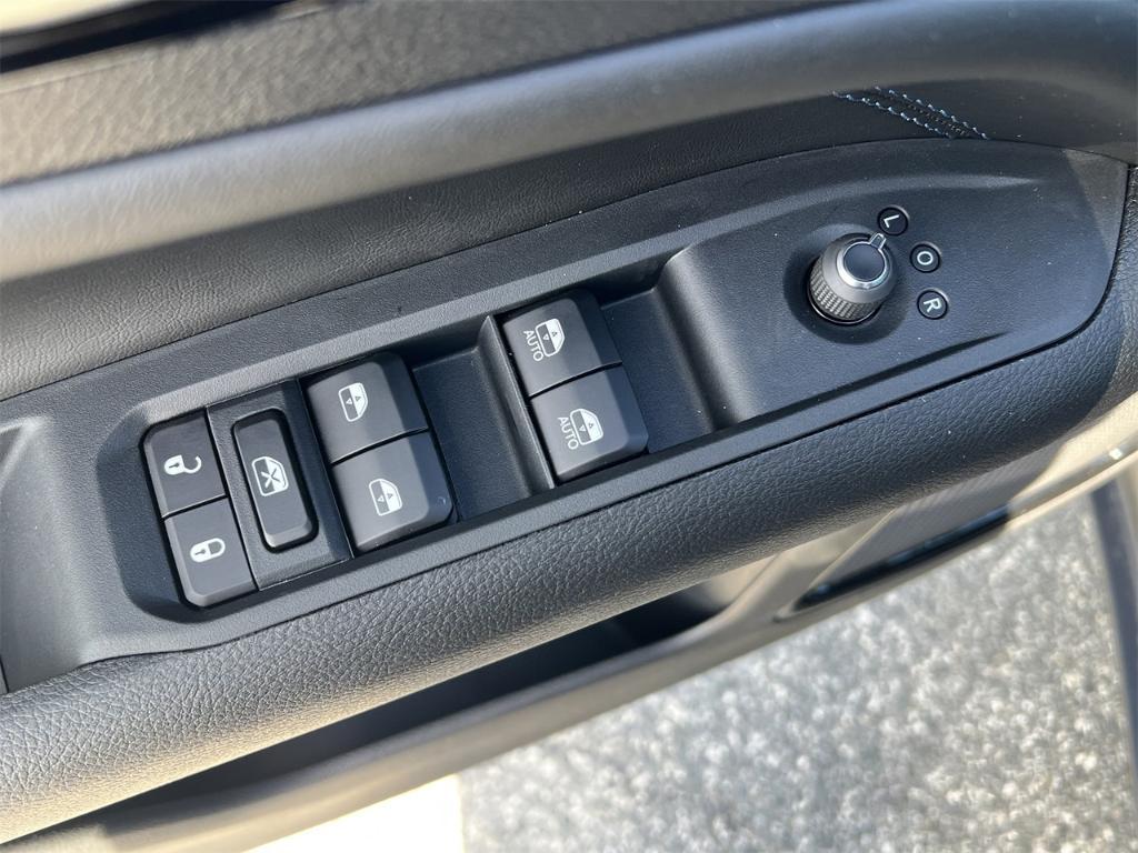 new 2026 Jeep Compass car, priced at $33,185