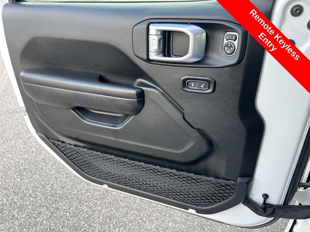 used 2021 Jeep Wrangler Unlimited car, priced at $29,200