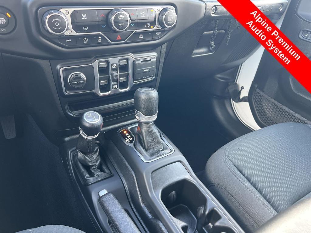 used 2021 Jeep Wrangler Unlimited car, priced at $29,200
