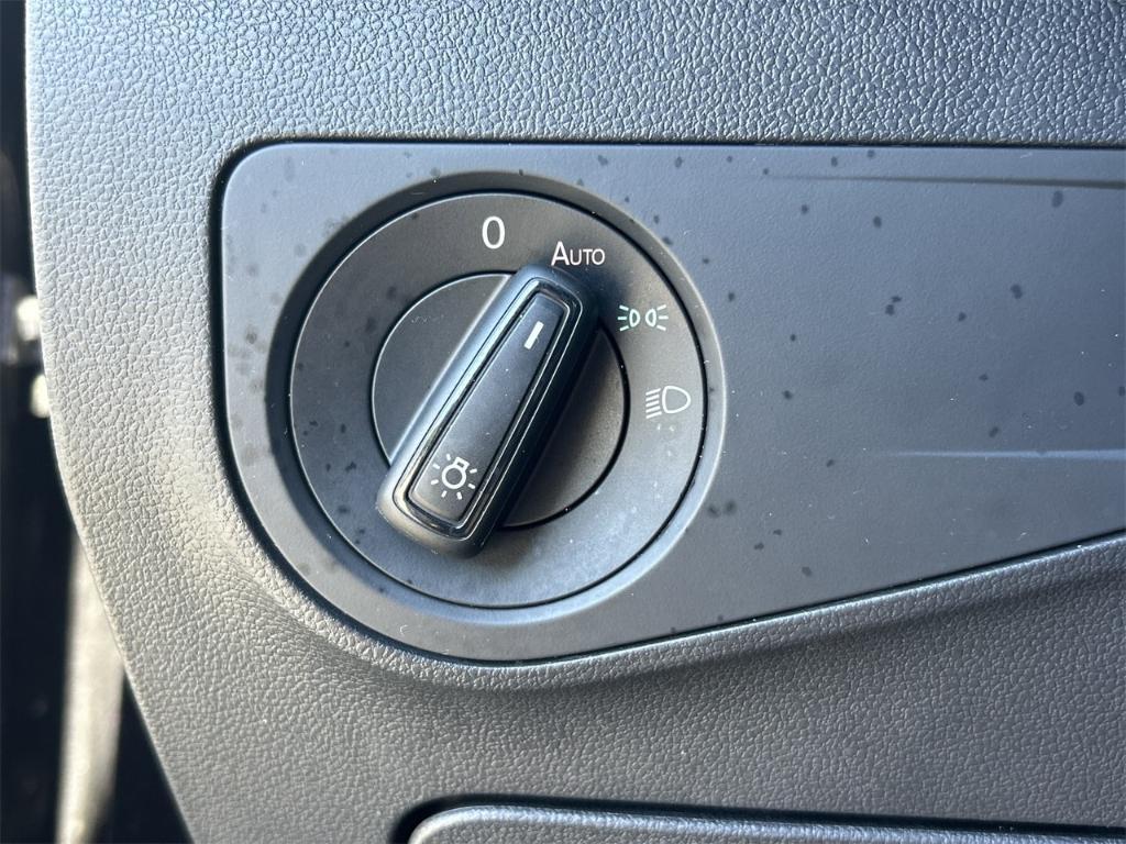 used 2022 Volkswagen Tiguan car, priced at $17,000