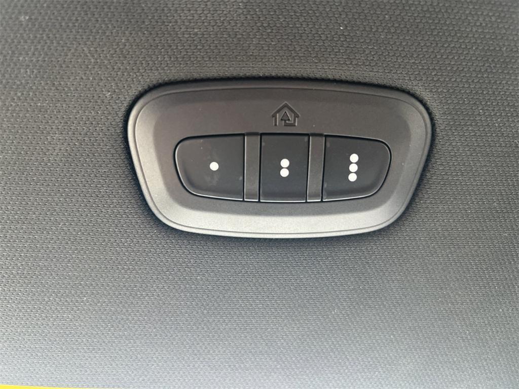 used 2021 Ram 1500 car, priced at $26,000