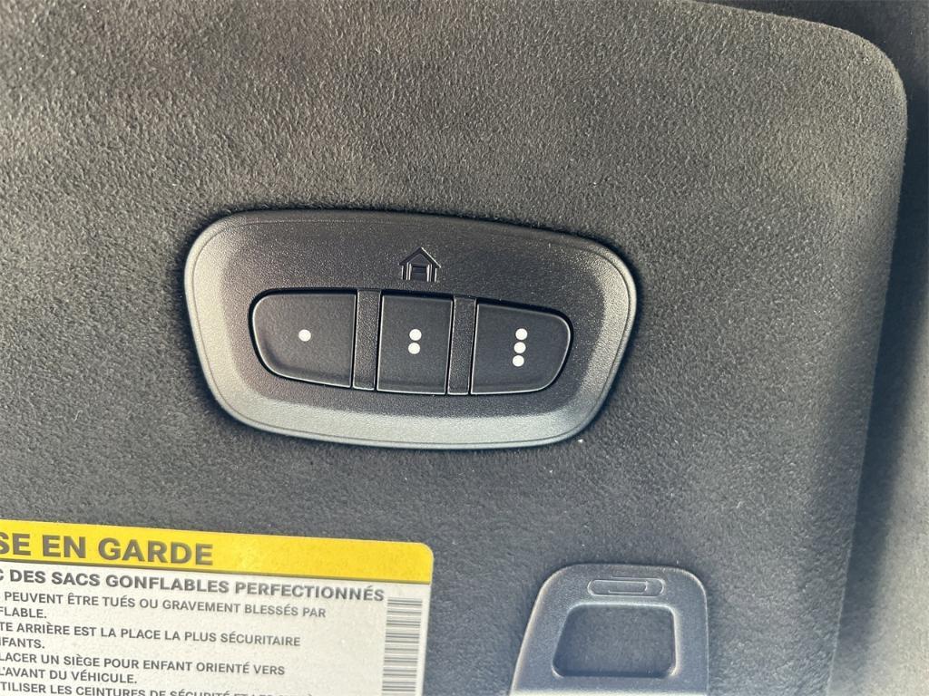 new 2025 Jeep Grand Cherokee car, priced at $70,830