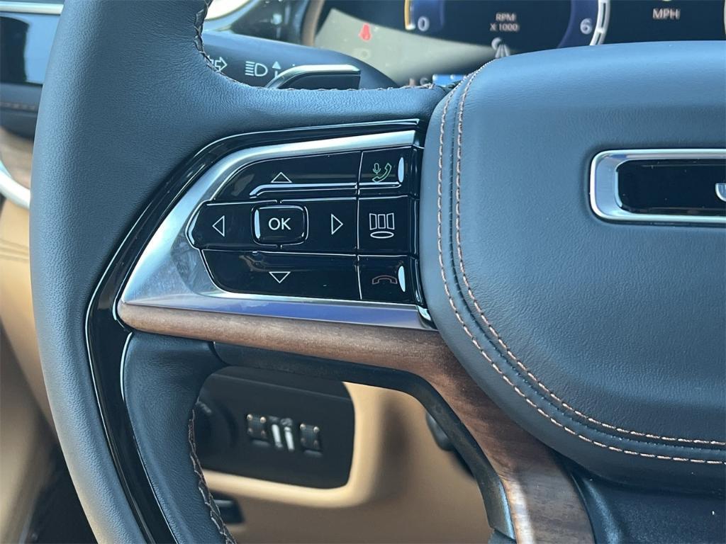 new 2025 Jeep Grand Cherokee car, priced at $70,830