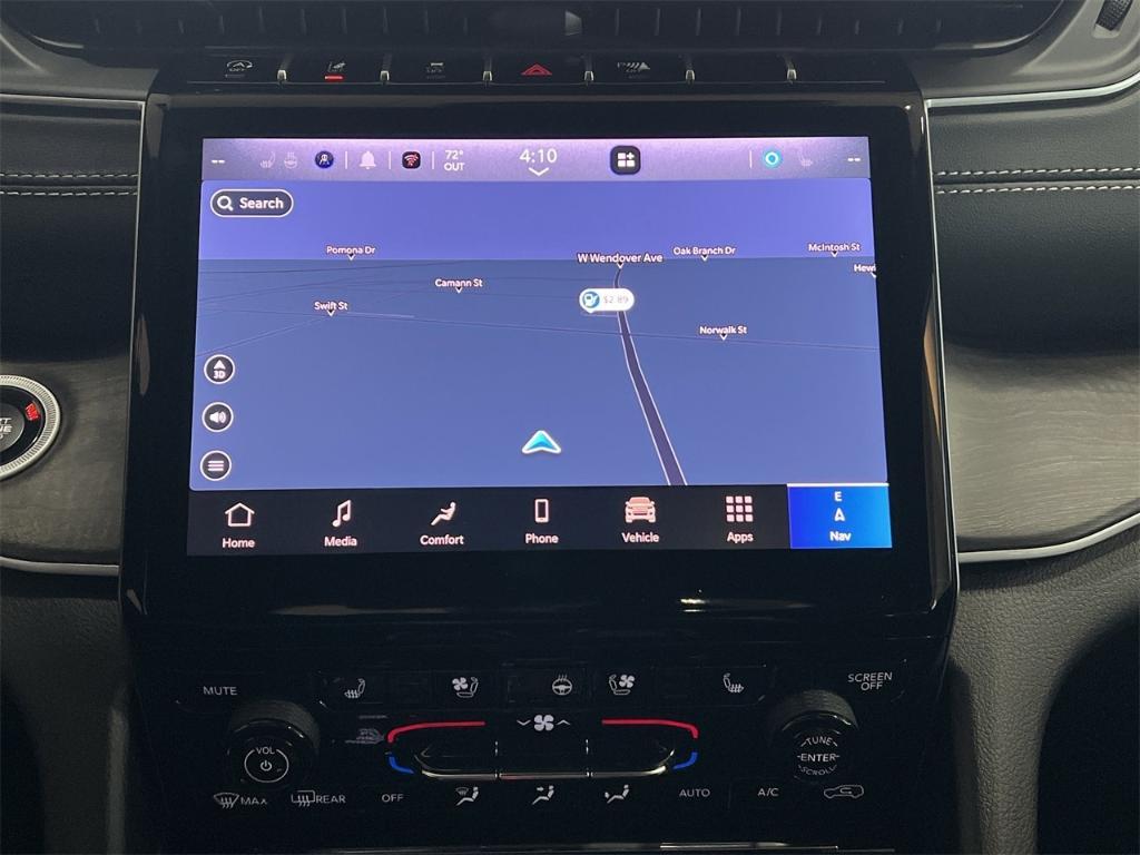 new 2025 Jeep Grand Cherokee car, priced at $55,660