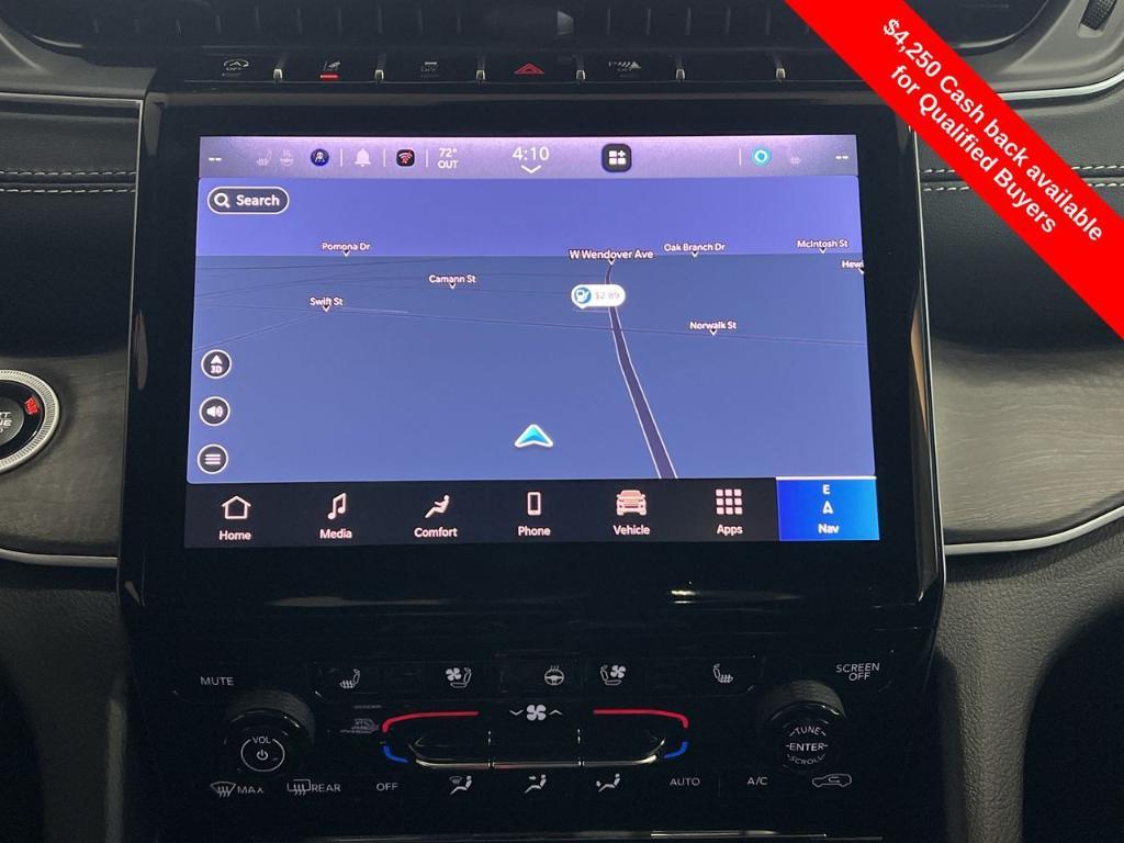 new 2025 Jeep Grand Cherokee car, priced at $49,421