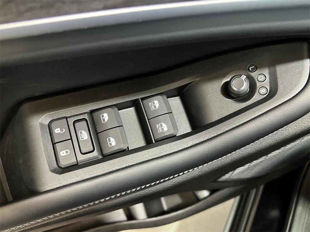 new 2025 Jeep Grand Cherokee car, priced at $55,660