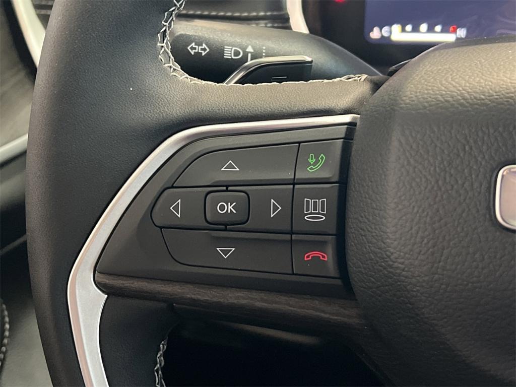 new 2025 Jeep Grand Cherokee car, priced at $55,660