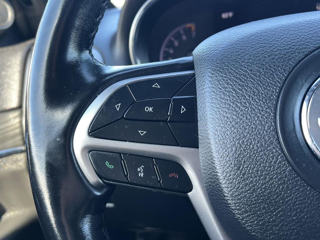 used 2020 Jeep Grand Cherokee car, priced at $15,500