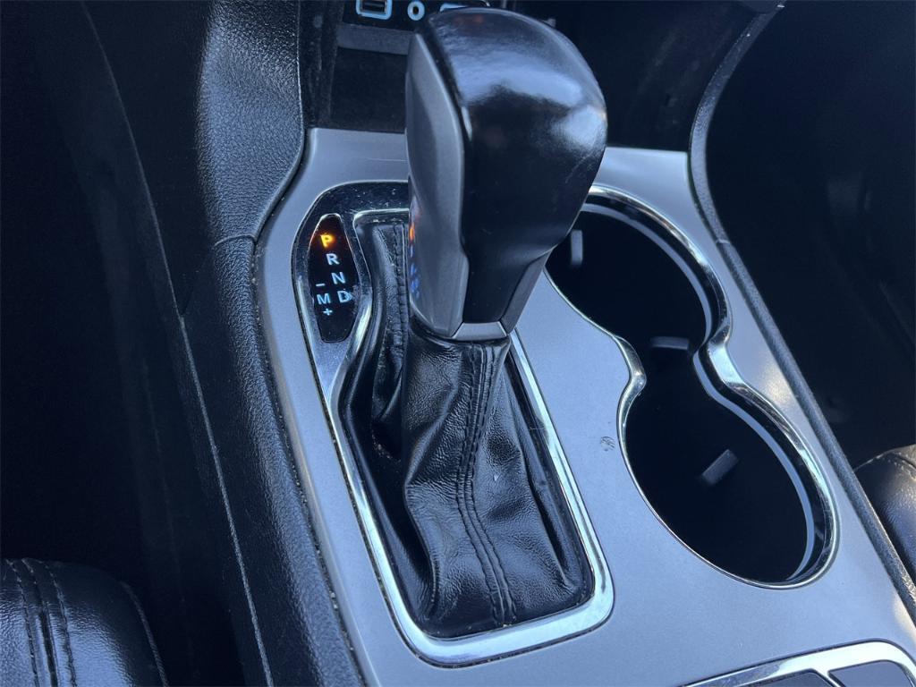 used 2020 Jeep Grand Cherokee car, priced at $18,140