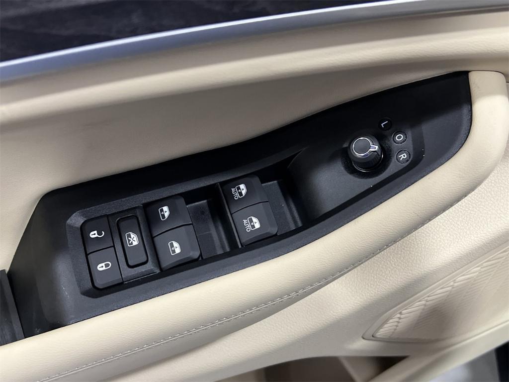 new 2025 Jeep Grand Cherokee car, priced at $55,660