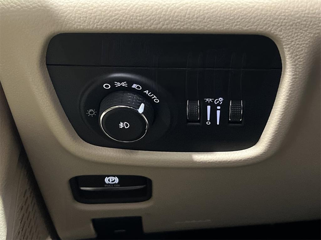 new 2025 Jeep Grand Cherokee car, priced at $55,660