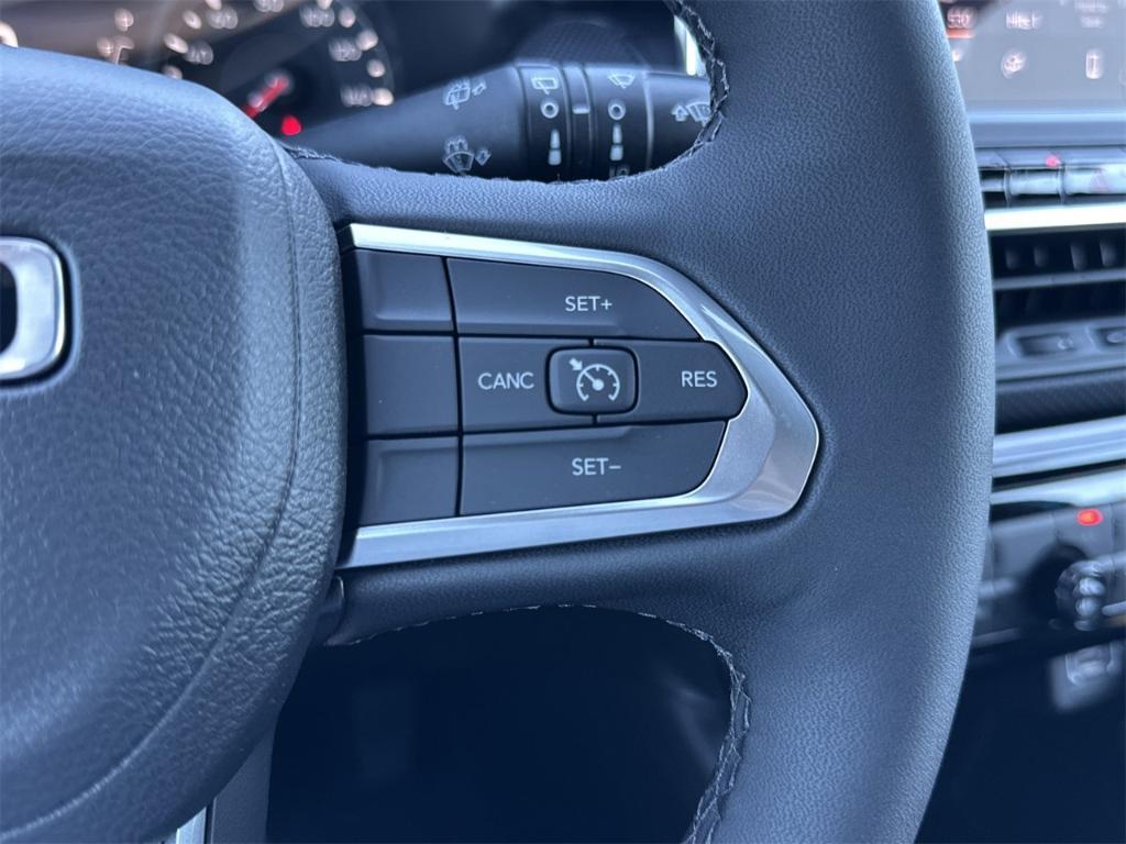 new 2026 Jeep Compass car, priced at $33,185