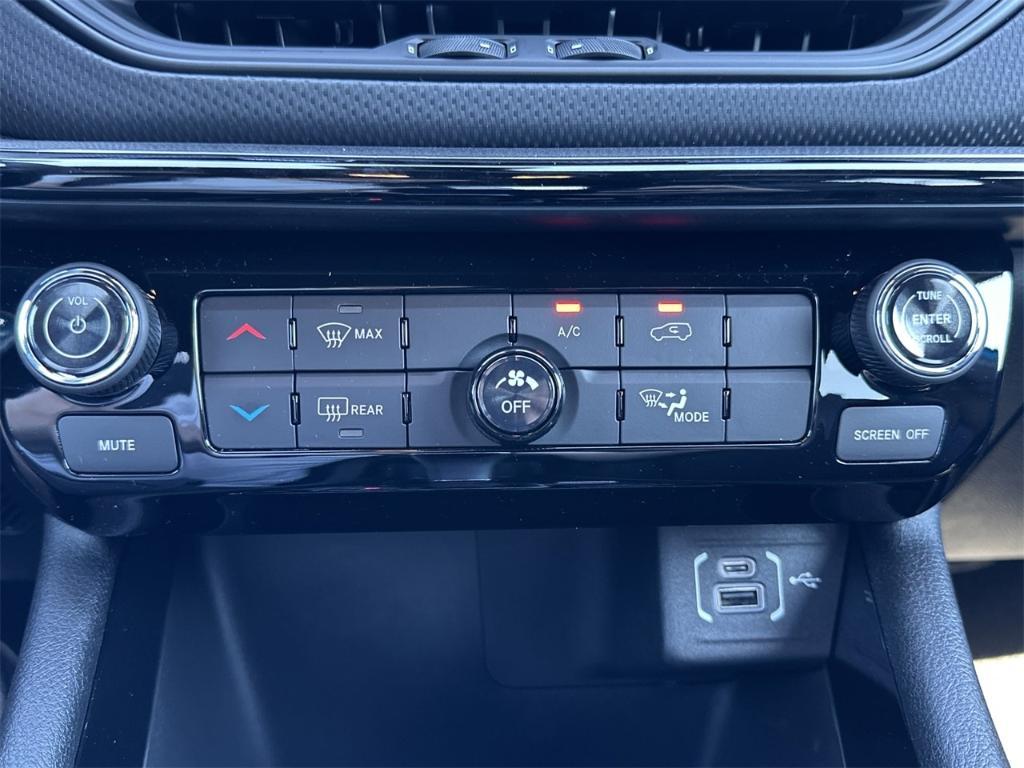 new 2026 Jeep Compass car, priced at $33,185