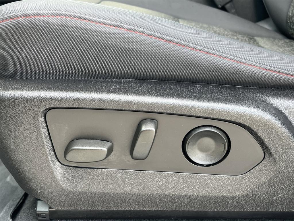 used 2023 Chevrolet Colorado car, priced at $33,000