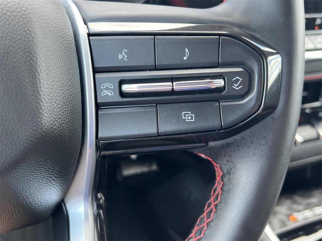 used 2023 Chevrolet Colorado car, priced at $33,000