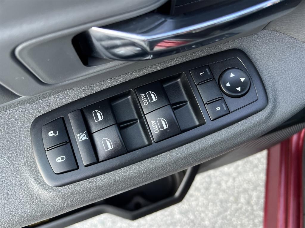 used 2019 Ram 1500 Classic car, priced at $18,413