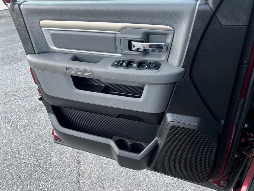 used 2019 Ram 1500 Classic car, priced at $18,413