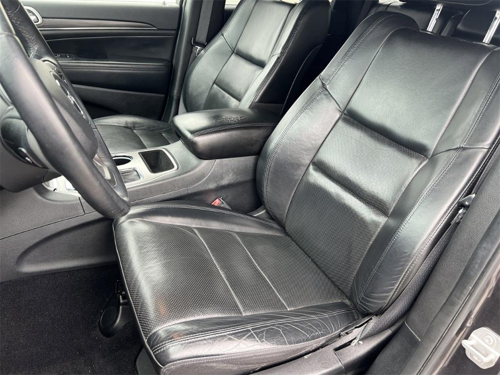 used 2020 Jeep Grand Cherokee car, priced at $20,357