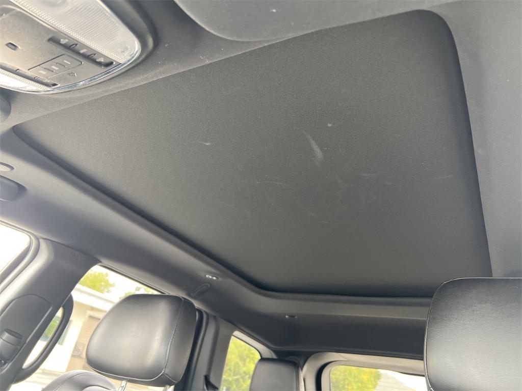 used 2020 Jeep Grand Cherokee car, priced at $20,357